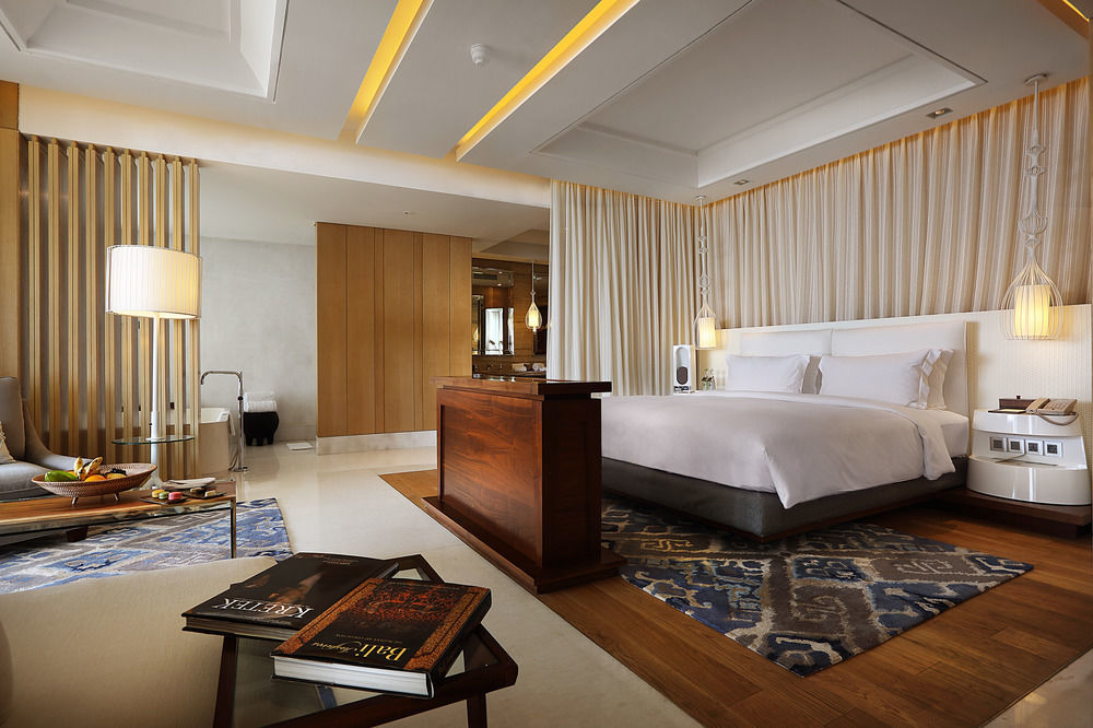 Suites & Villas At Sofitel Bali Nusa Dua  Bagian luar foto